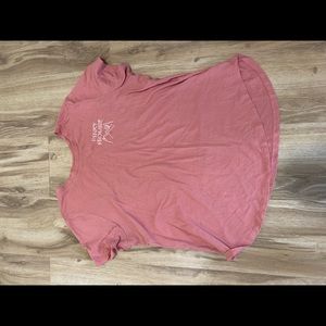 Old Navy t-shirt